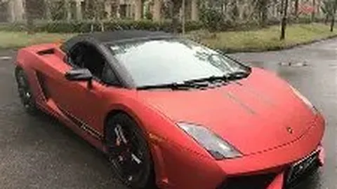 “非洲杯夜幕战火燃，马里雄狮勇闯风云场”